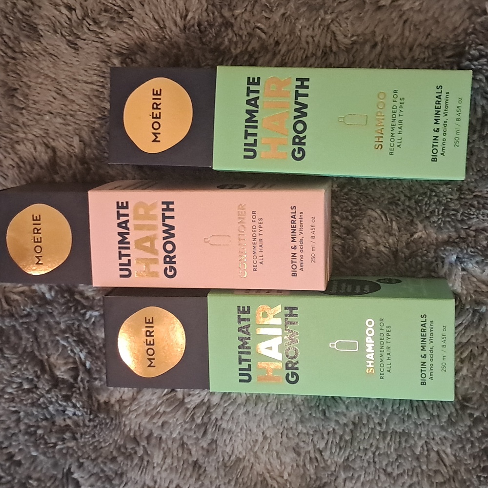 Moérie Ultimate Hair Growth Shampoo & Conditioner.